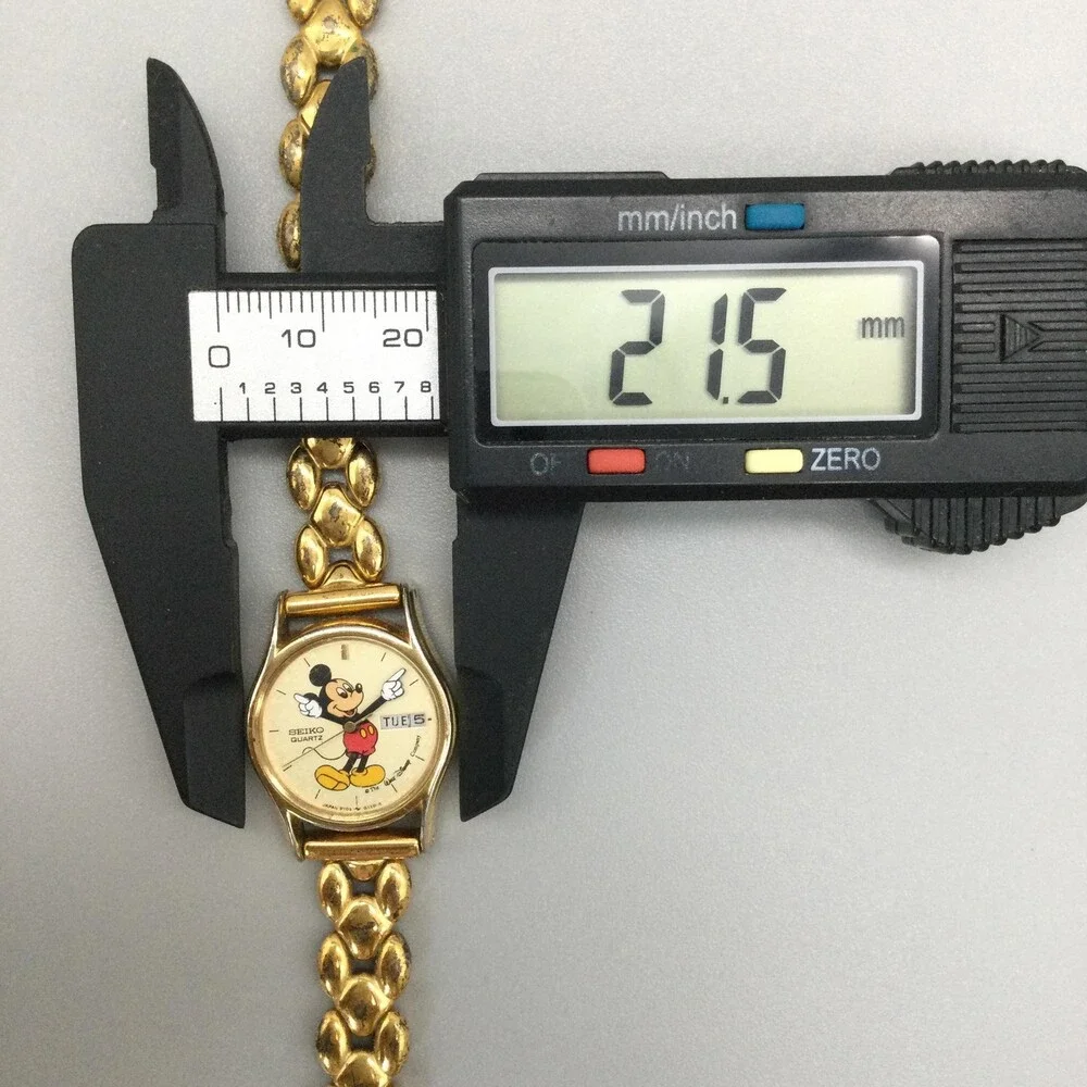 Vintage Seiko Womens Watch 22mm Mickey Mouse3Y03-0049 NOT RUNNING FOR PARTS